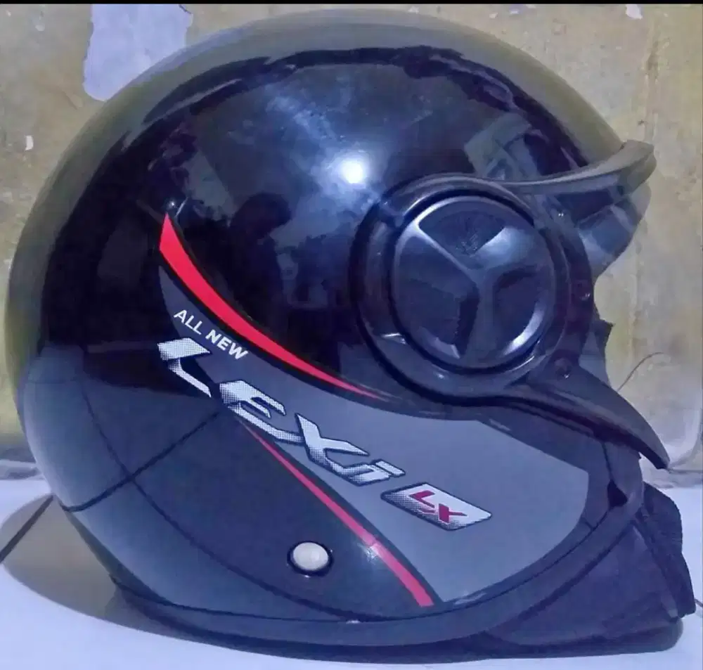 Helm Yamaha Lexy