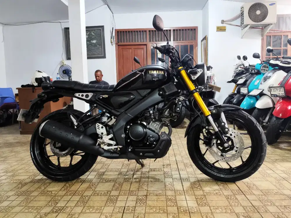 YAMAHA XSR 2024 KM 7 RB AN PAJAK HIDUP