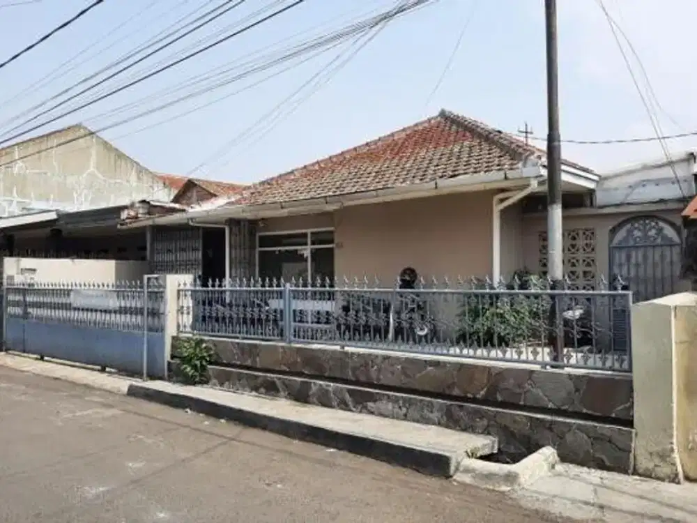 Dijual cepat rumah siap huni di jalan supratman dekat pusat kota bandung