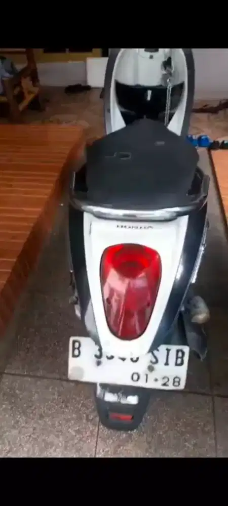 Honda Scoopy 2013