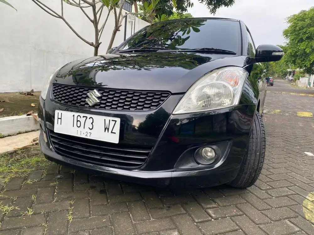 Bismillah, dijual Suzuki Swift GX AT 2013 a/n sendiri