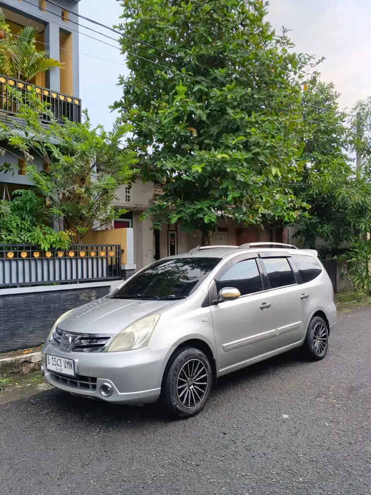 Nissan Grand livina 2007 Bensin