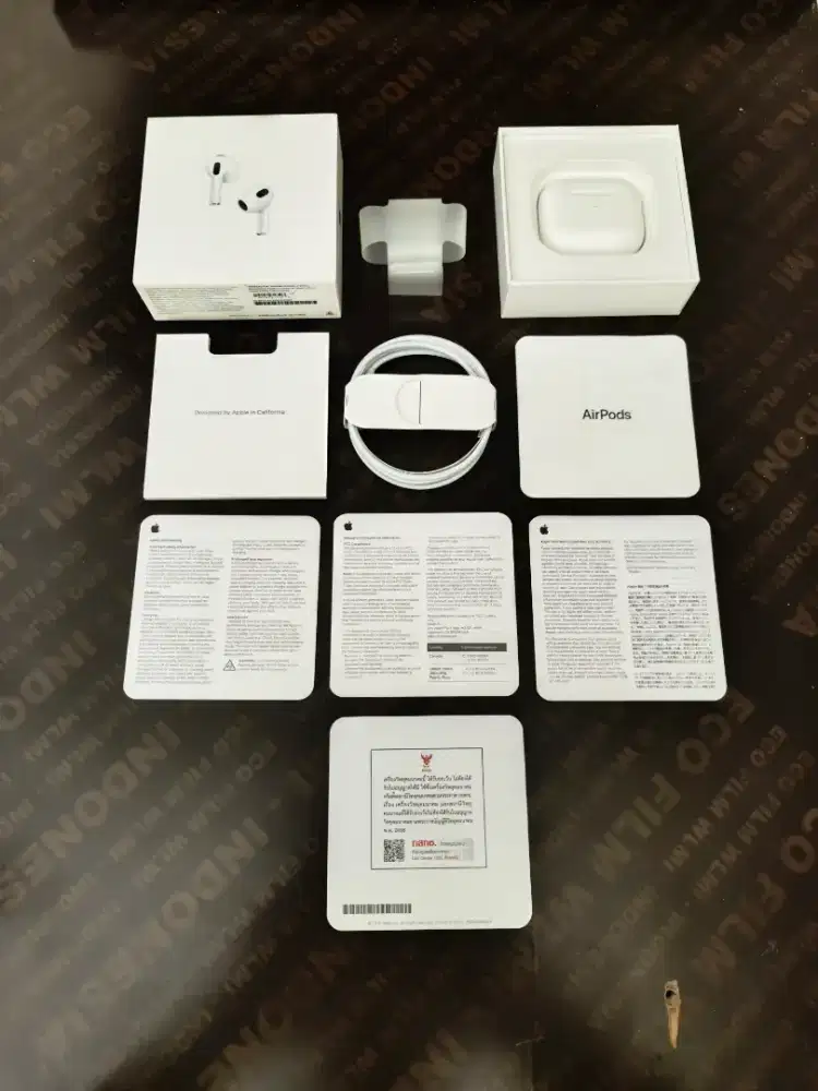 Airpods Gen 3 Wireless magsafe charging case Fullset lengkap original