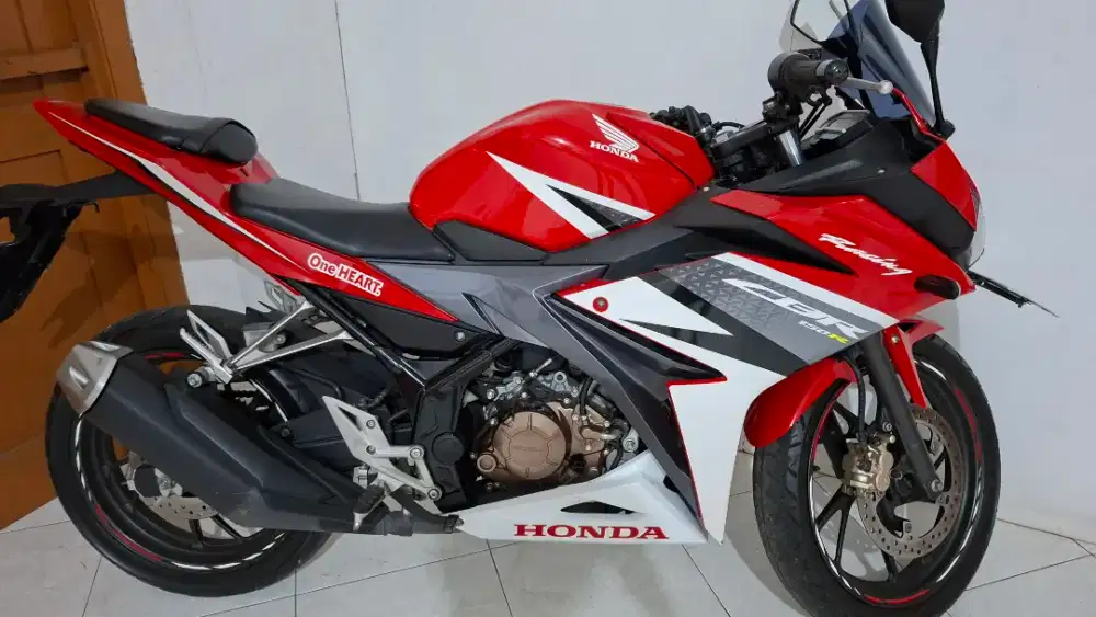 CBR 150R FACELIF 2018