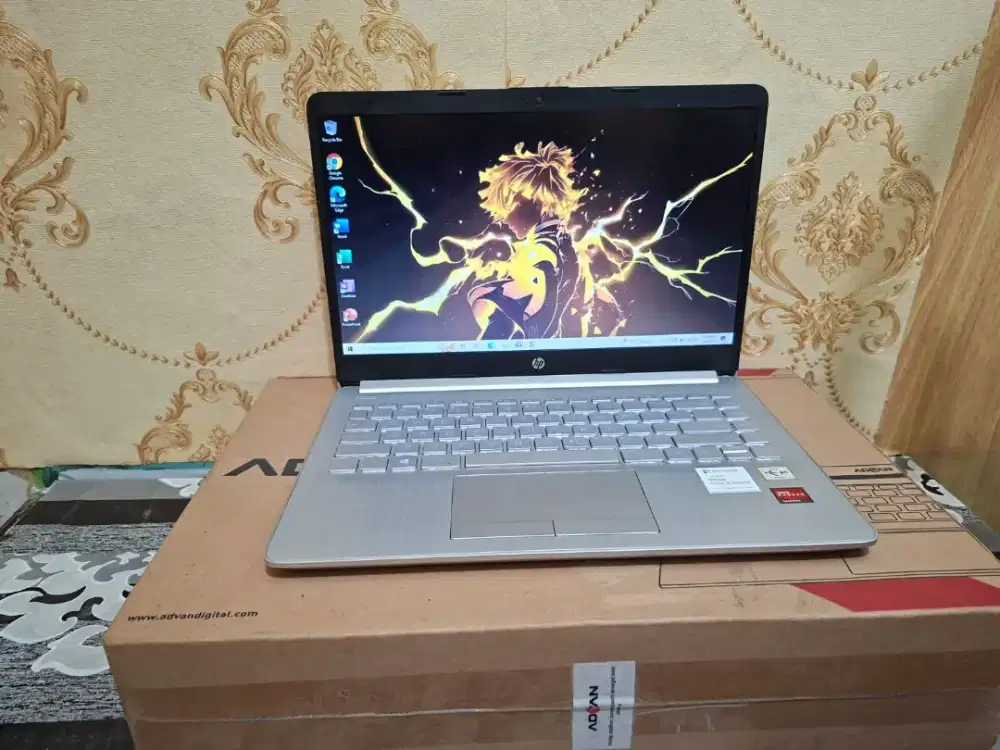 LAPTOP HP 14S-DK1XXX AMD ATHLON GOLD -SSD 512GB -4GB -MULUS 96% -