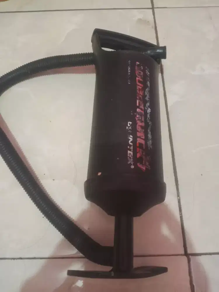 . Pompa kasur angin 25k