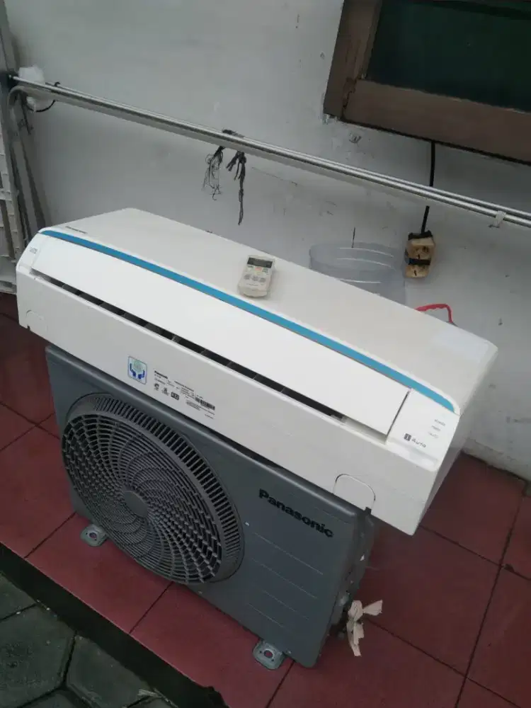 D jual ac panasonic 1/2 pk r 32 sama pasang dan pipa 3 meter