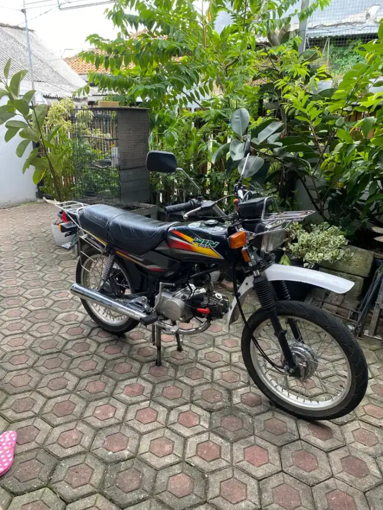 honda win 100 tahun 2000