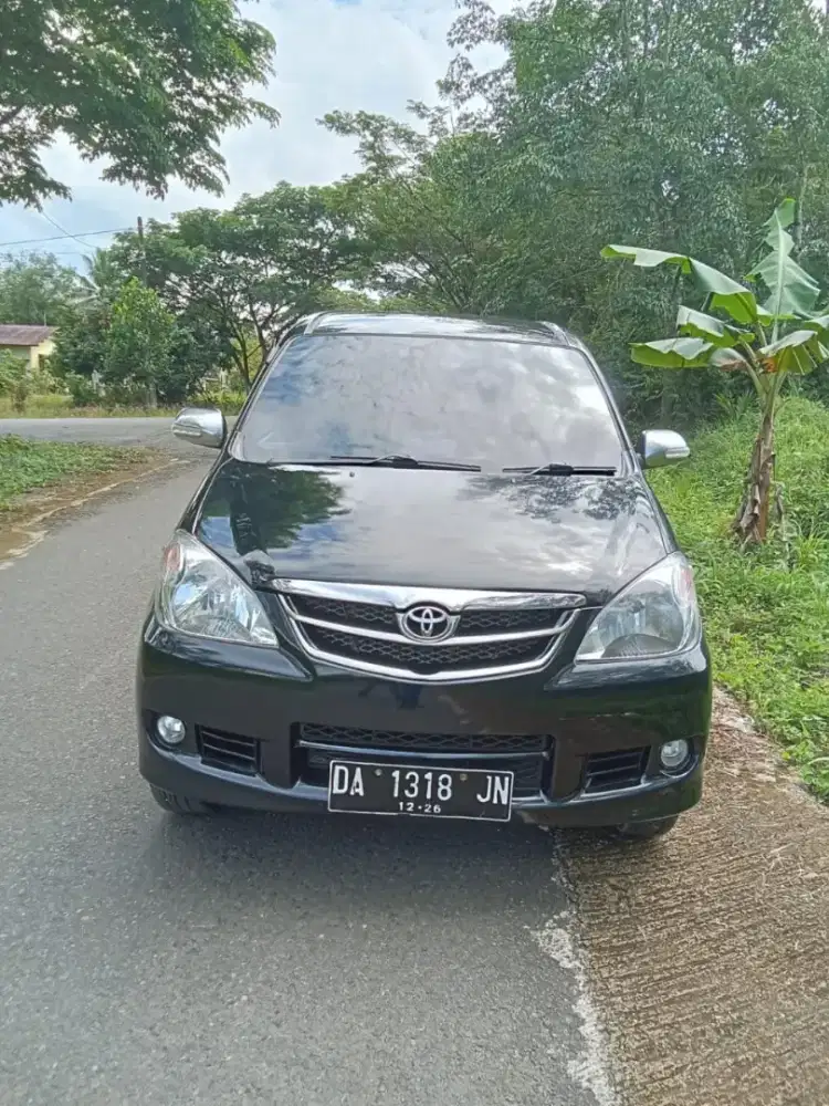 Toyota Avanza Tahun 2011