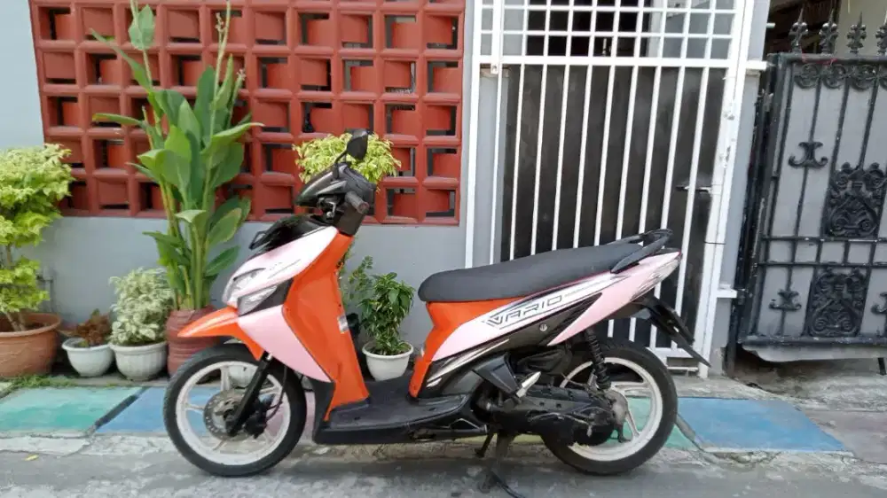 vario cw 2010 karbu mulus bagus mesin sehat pajak panjang