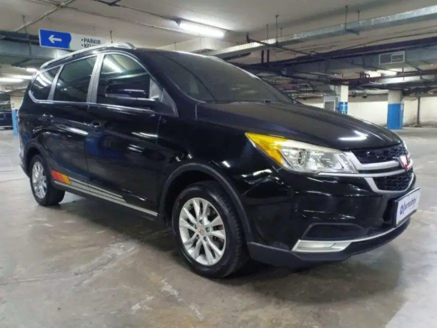 MOBIL PILIHAN - Wuling Cortez 1.5S T Bensin-MT 2021 VOU B