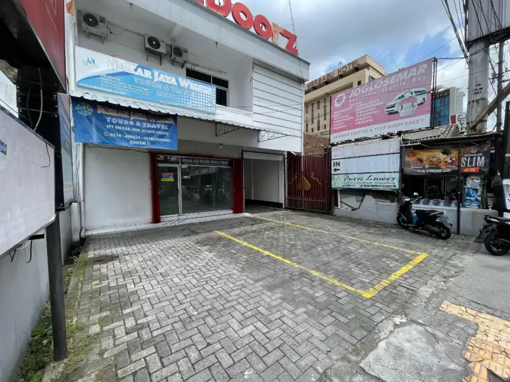 Disewakan ruko 2 lantai area SCBD