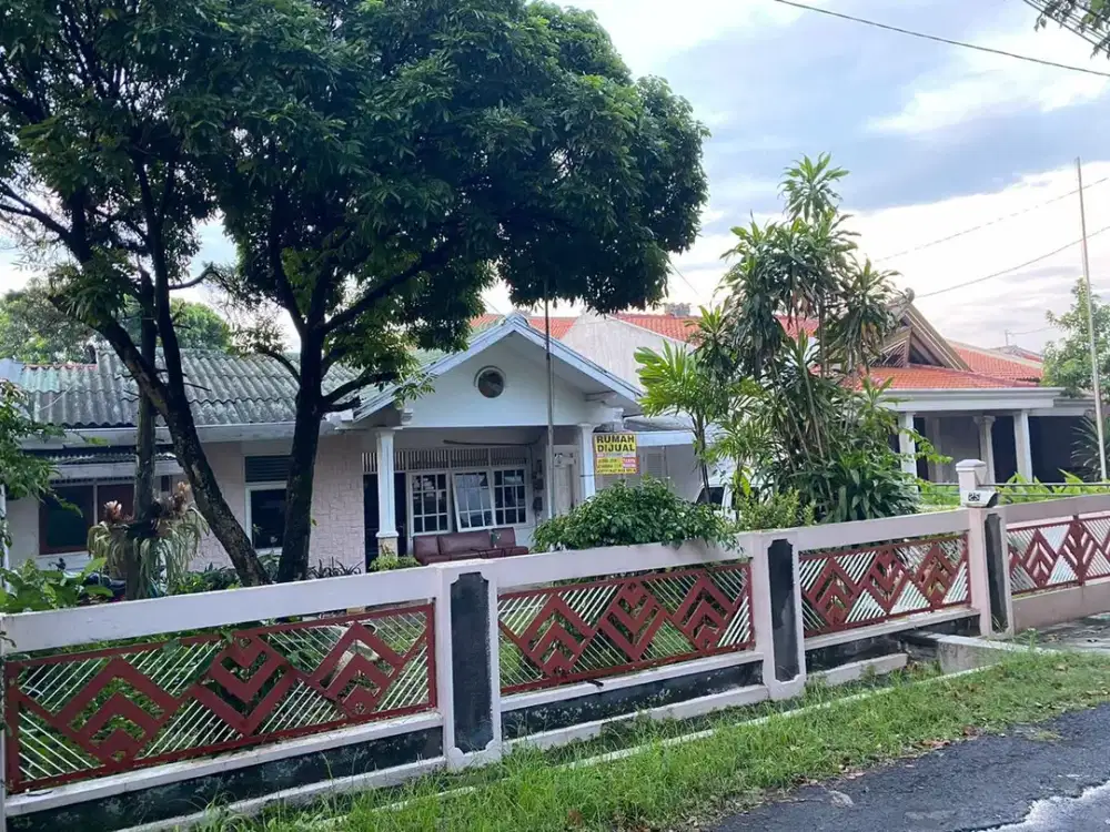 Dijual Rumah Lokasi Strategis di Candi Baru Semarang Selatan
