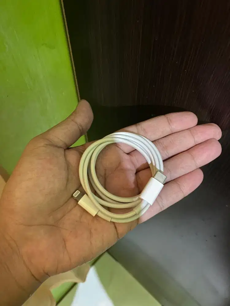 Cable cas/USB-C to lightning iPhone