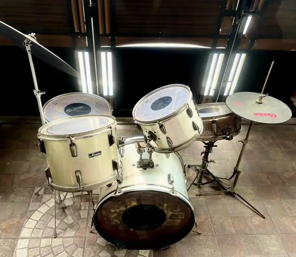 1 Set Drum Akustik Preloved Murah- Rp 1.300.000