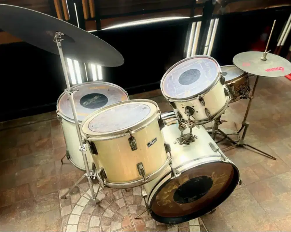 1 Set Drum Akustik Preloved Murah- Rp 1.300.000