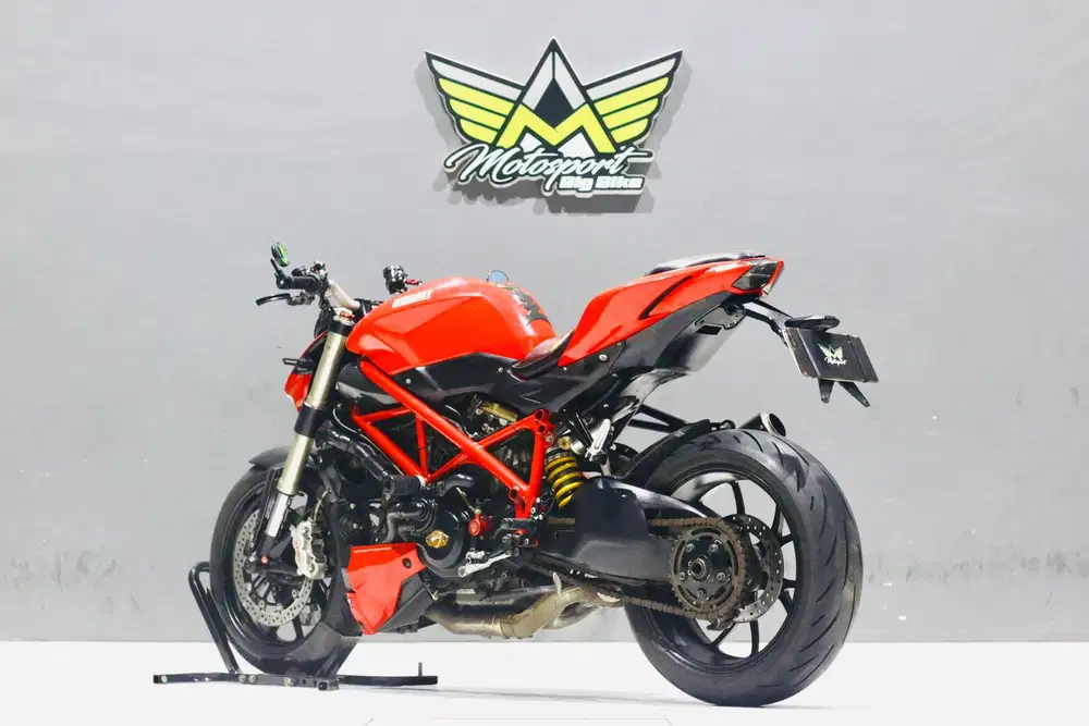 Ducati street Fighter 848 like new mesin sehat unit cakep suara gahar
