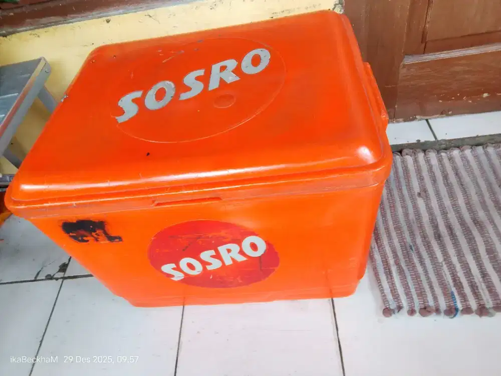 Cooler box bekas sosro