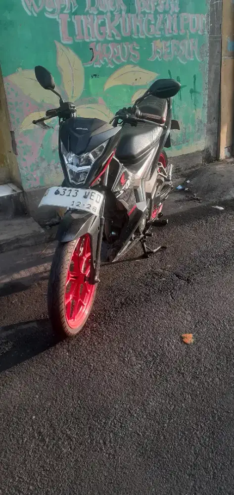 Bismilah jual honda sonic thn 2018 ss lengkap pjk panjang smst ekek