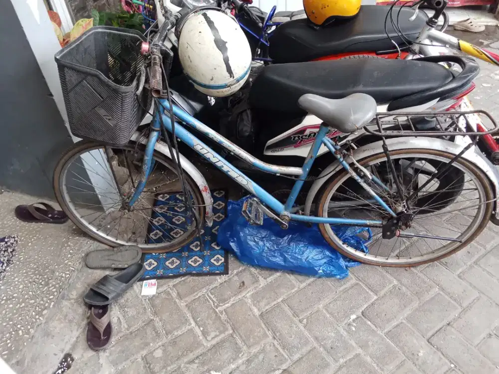 Sepeda united ban gembos kondisi lain normal