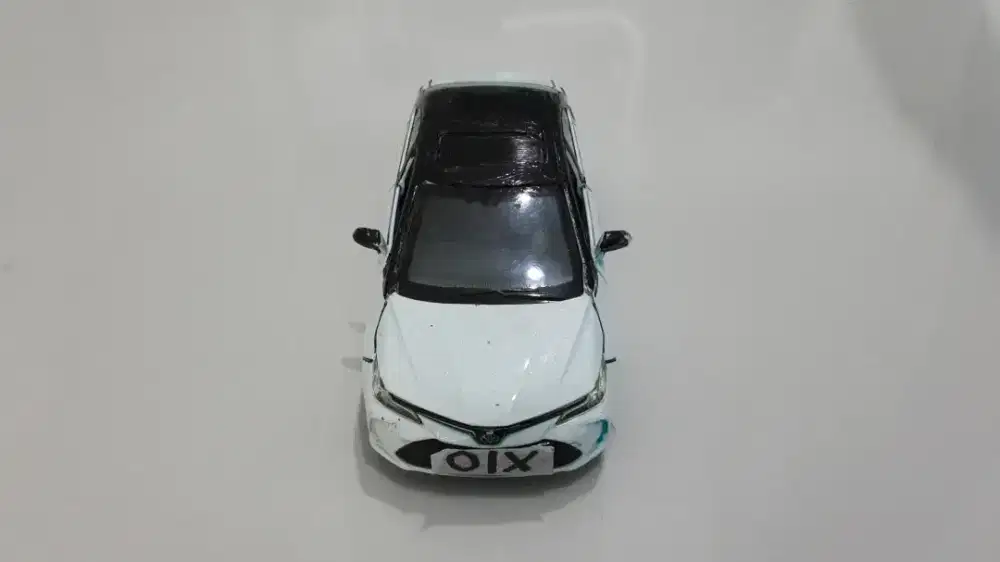 Miniatur mobil Toyota New Corolla Hybrid 2021