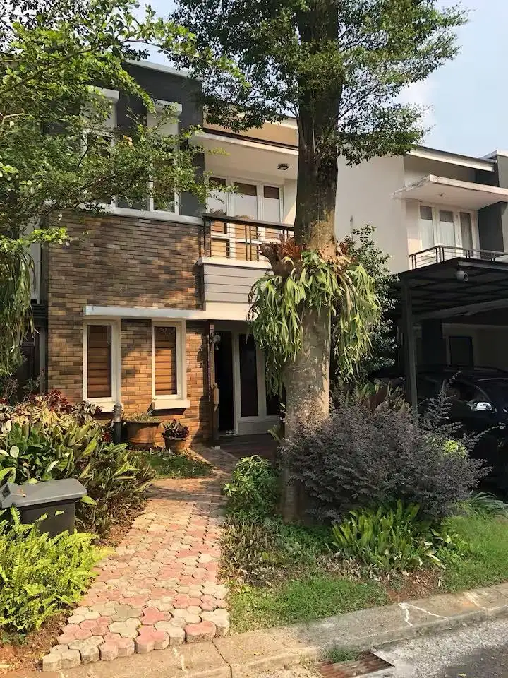 Dijual rumah THE GREEN BSO CLUSTER BLOSSOM VILLE JiO/1