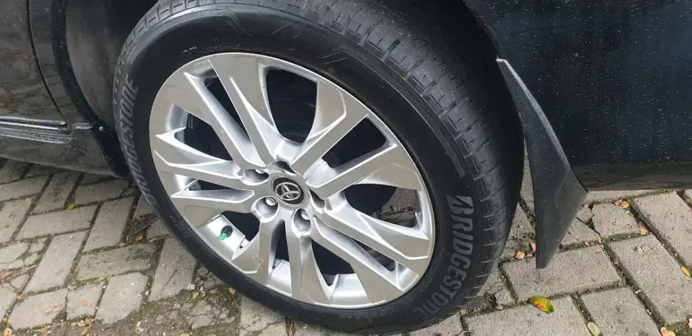 2 Pcs Ban BRIDGESTONE ALENZA 225/50 R18