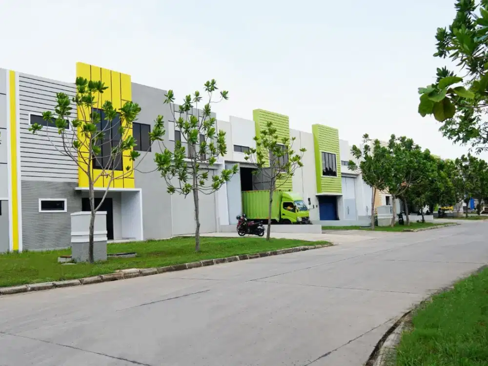 GUDANG SIAP PAKAI DIJUAL DI BEKASI, LOKASI STRATEGIS AKSES LANGSUNG TOL, MEMILIKI PELABUHAN DALAM KAWASAN, KEAMANAN 24 JAM