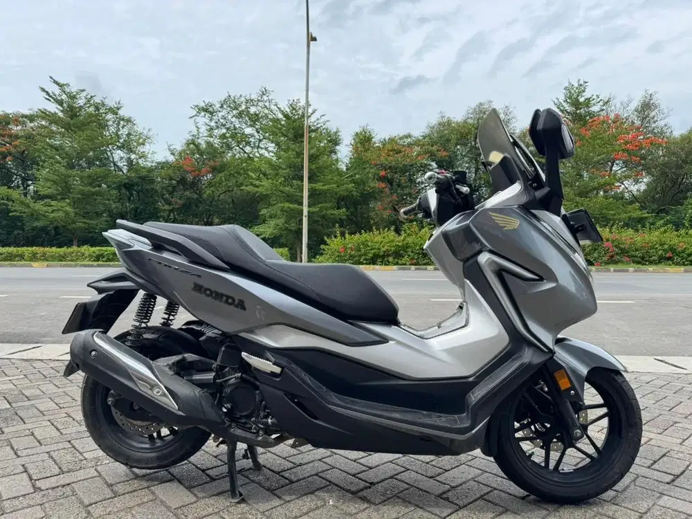 Honda Forza ABS pemakaian thun 2020 pajak panjang mesin halus joz gan.