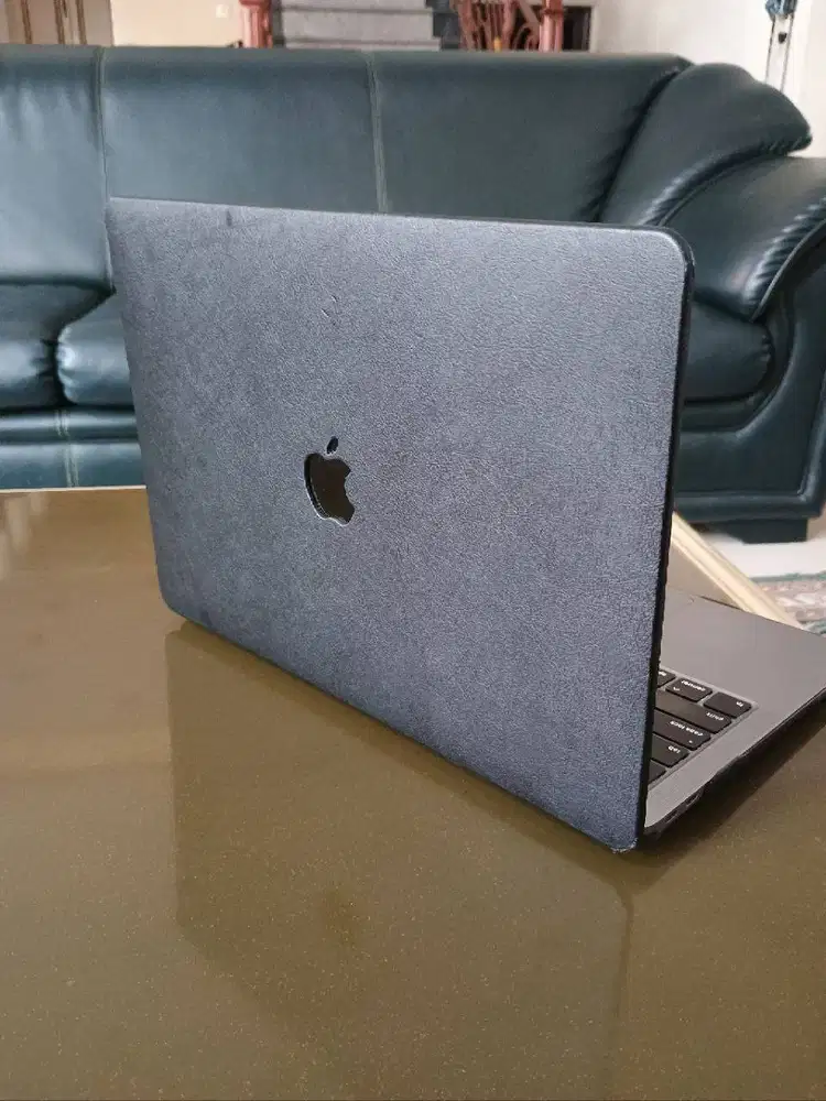Apple Macbook Air 2020 i3 Unit Charge Case