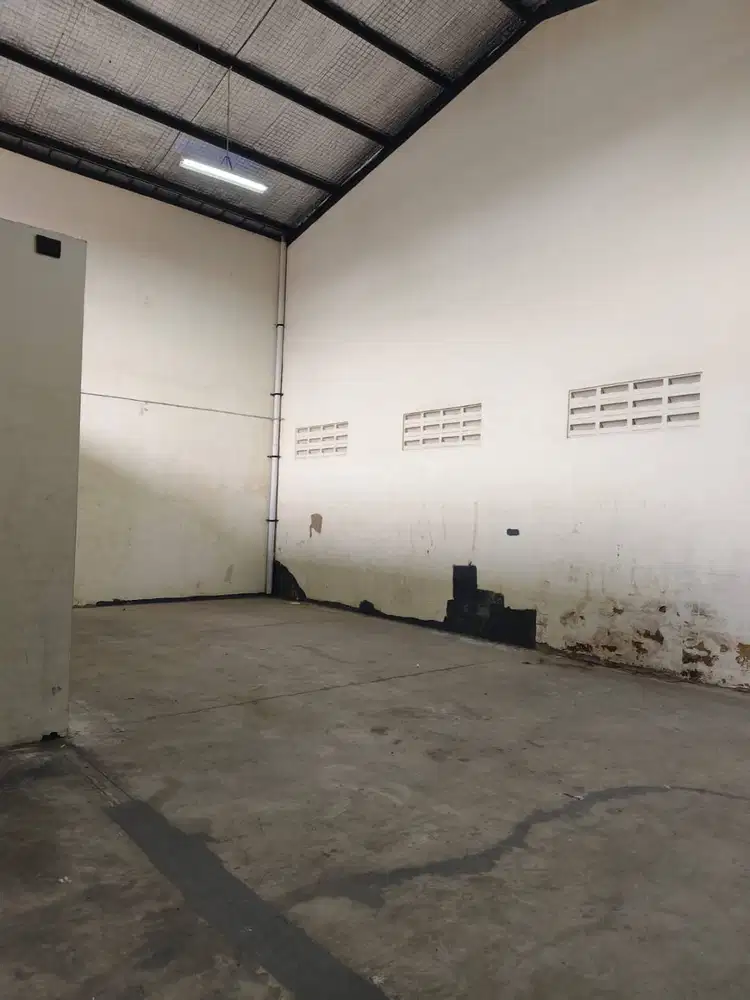 Gudang Strategis di Bizpark Kopo Bandung