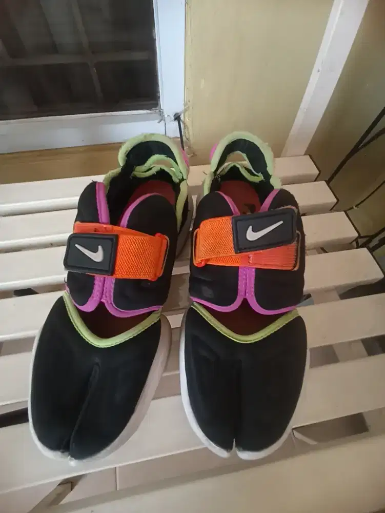 Sepatu kets Nike Air size 36