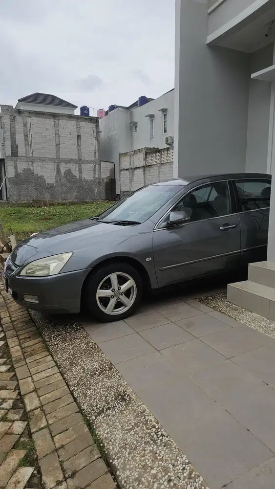 Honda Accord 2004 Bensin