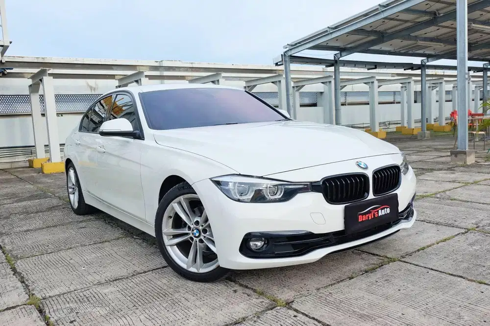 2019 BMW 320i 2.0 F30 LCI SPORT SHADOW