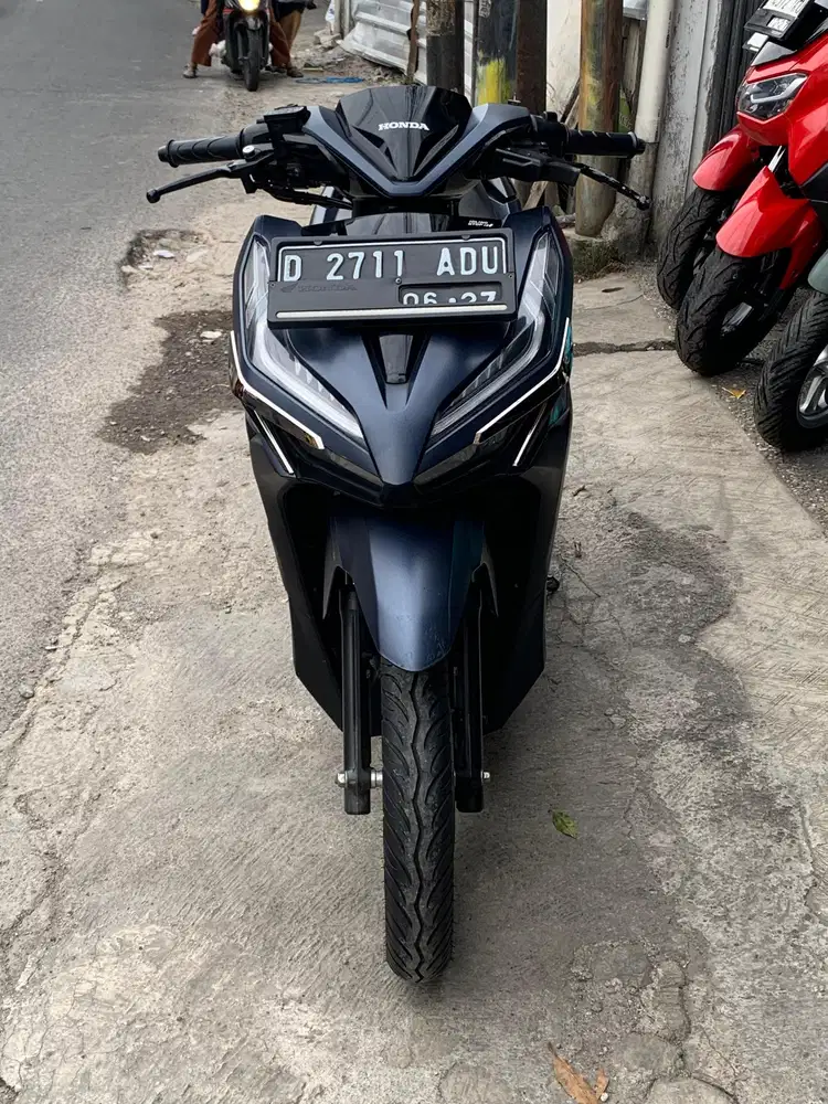 Honda Vario 125 Cbs Iss Tahun 2022