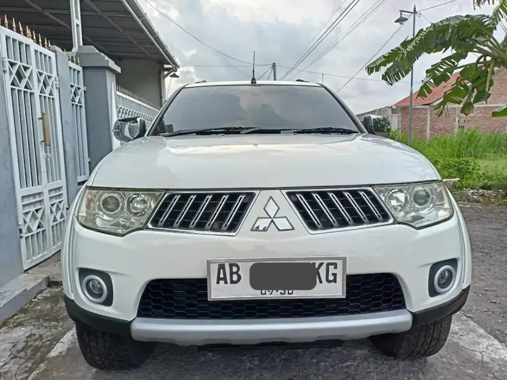 Mitsubishi Pajero Sport 2012 MT Manual