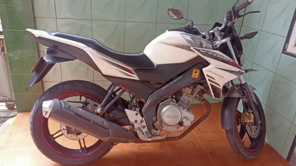 Yamaha Vixion new 2014 noken Lengkap plat bE pajak off