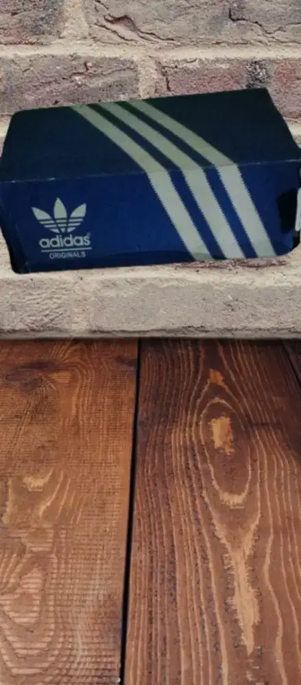 Sepatu adidas Size 42