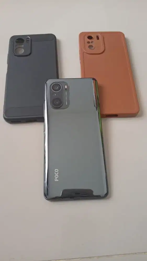 Poco F3 8/256GB - Unit & Charger