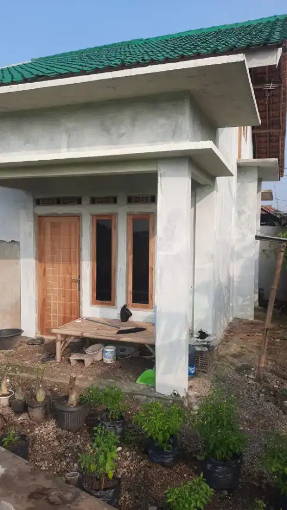 Dijual Rumah + tanah kebun