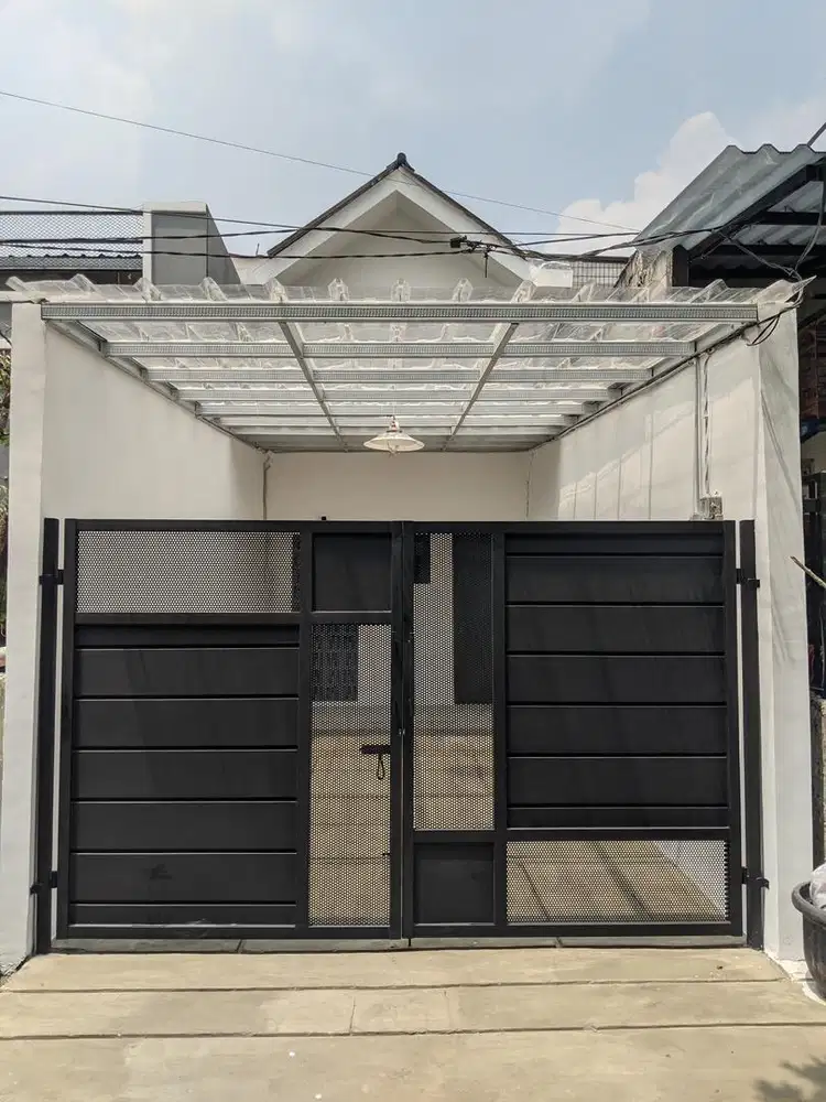 Rumah Tinggal 2 lantai dengan garasi