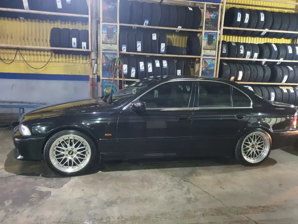 Juak BMW E39 530i thn 2002
