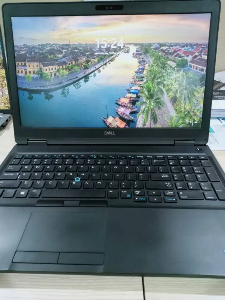 Dell Precision 3530 G8