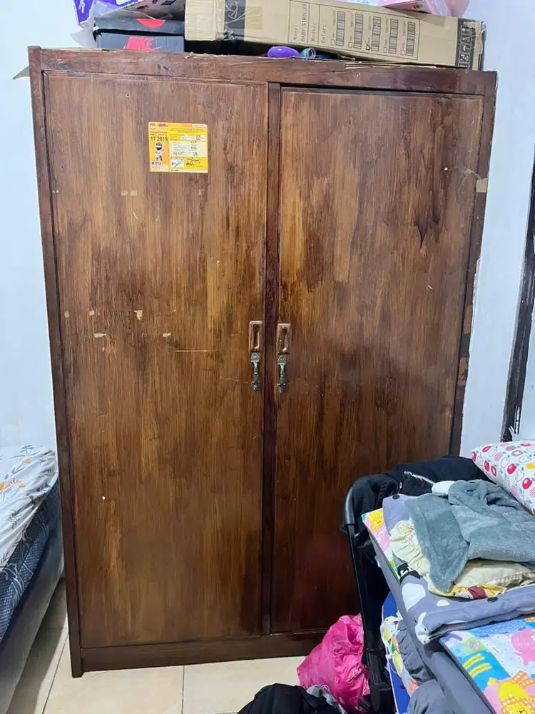 lemari kayu jati aseli