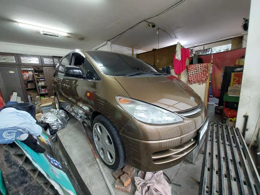 Toyota Previa 2001 Bensin
