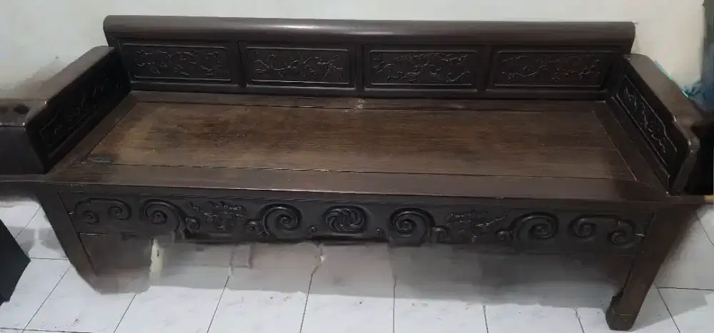 Divan/ bangku ANTIK asli lbh dr 100th