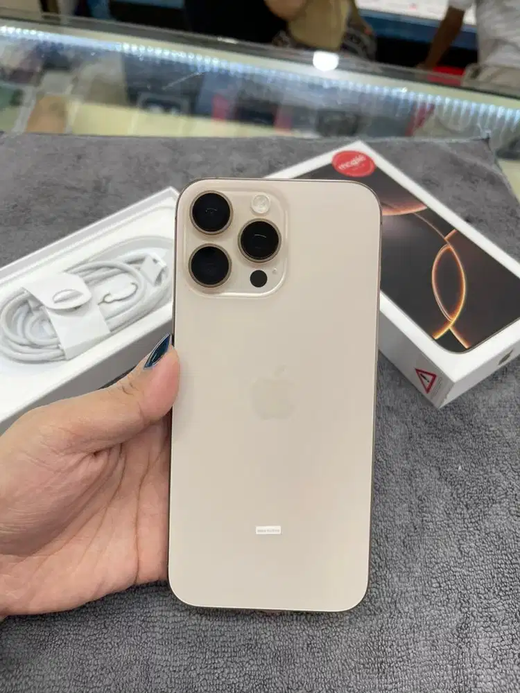 Iphone 16pro max 256 Desert Ibox On 27/09/2026 Bh100% fullset