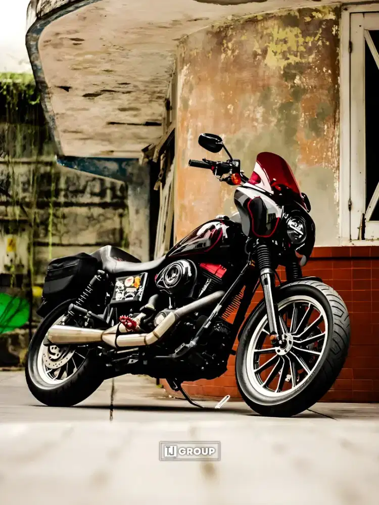 FOR SALE!! Dyna Street Bob FXDB 2013