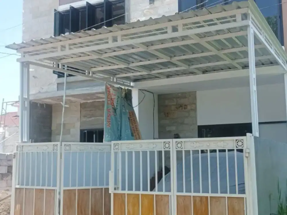 Dijual Rumah Baru 2 Lantai Romans Residence, Green Lake Wonorejo Rungkut Surabaya