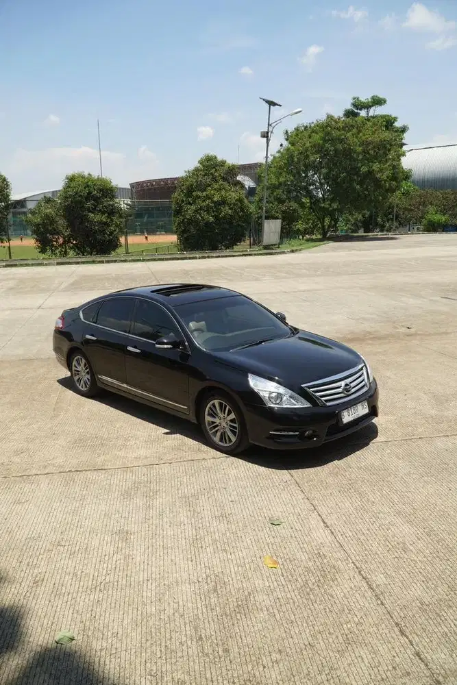 Nissan Teana XV 2.5 AT (2012)